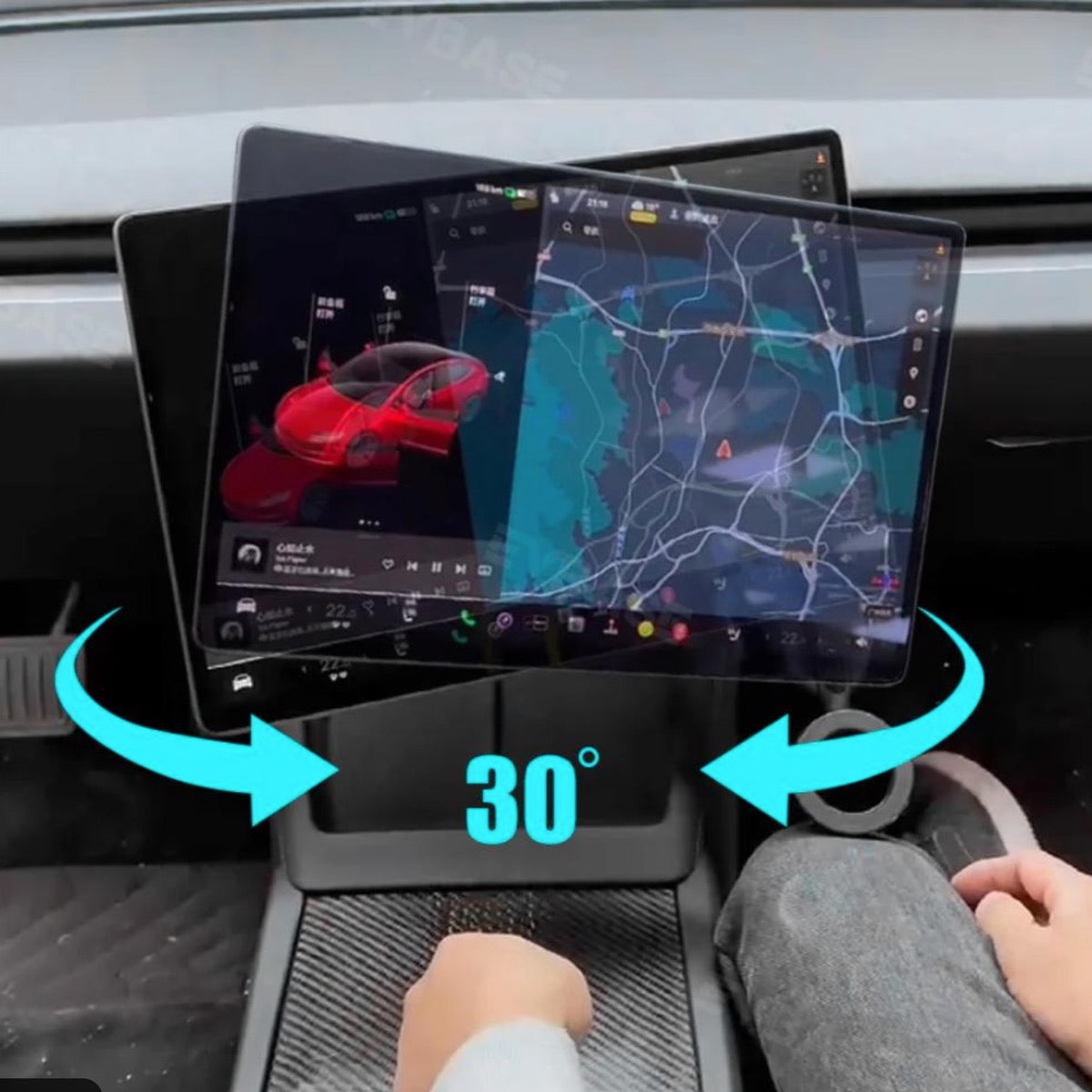 Tesla dashboard with Apex 360 mount, screen facing driver