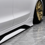 Side Skirt Close-up